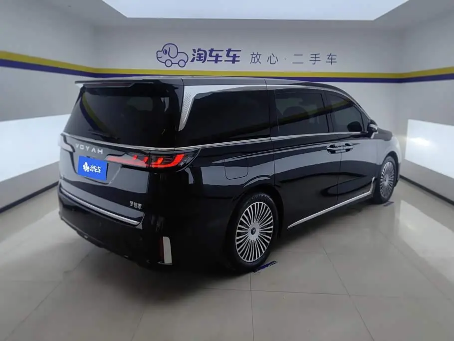Voyah Auto Voyah Dreamer 2024 — Photo 3/16
