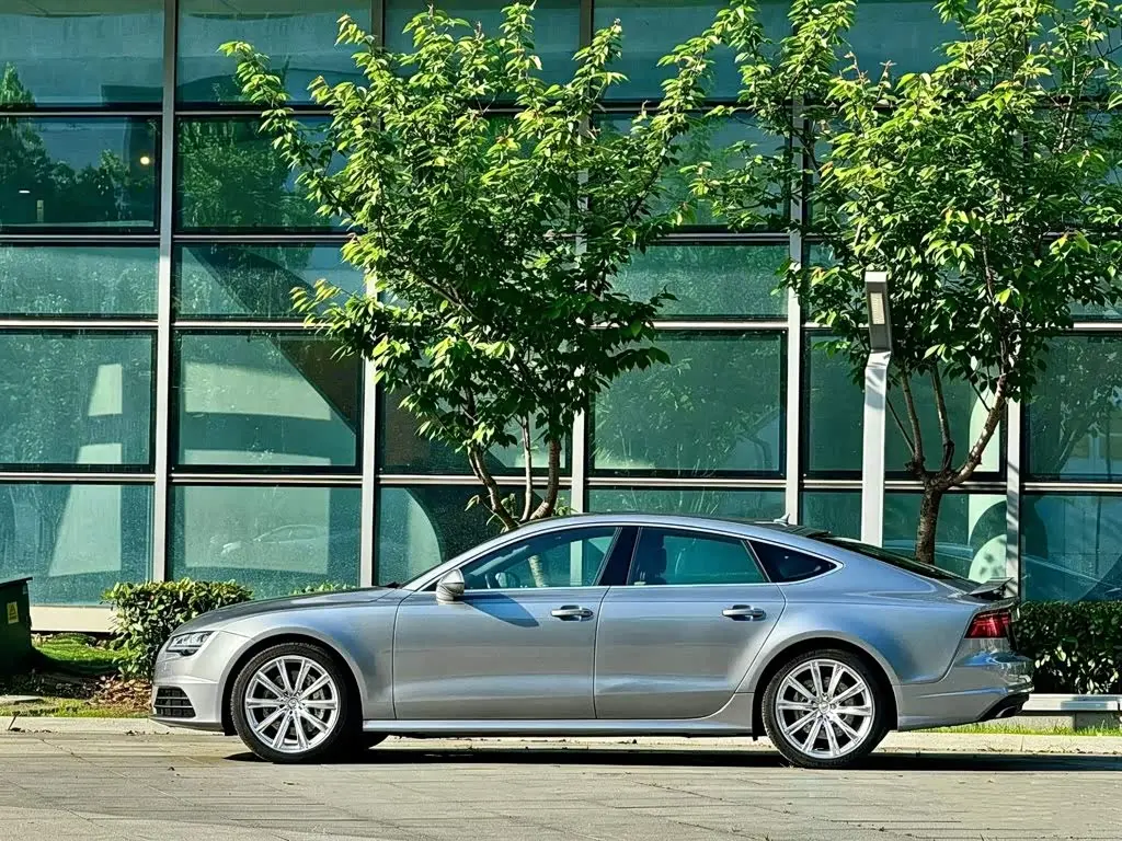 Audi A7 2015 — Photo 4/9