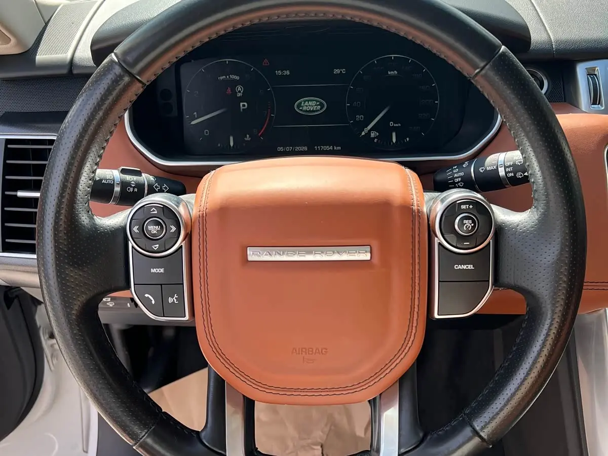 Land Rover Range Rover Sport 2015 — Photo 7/18