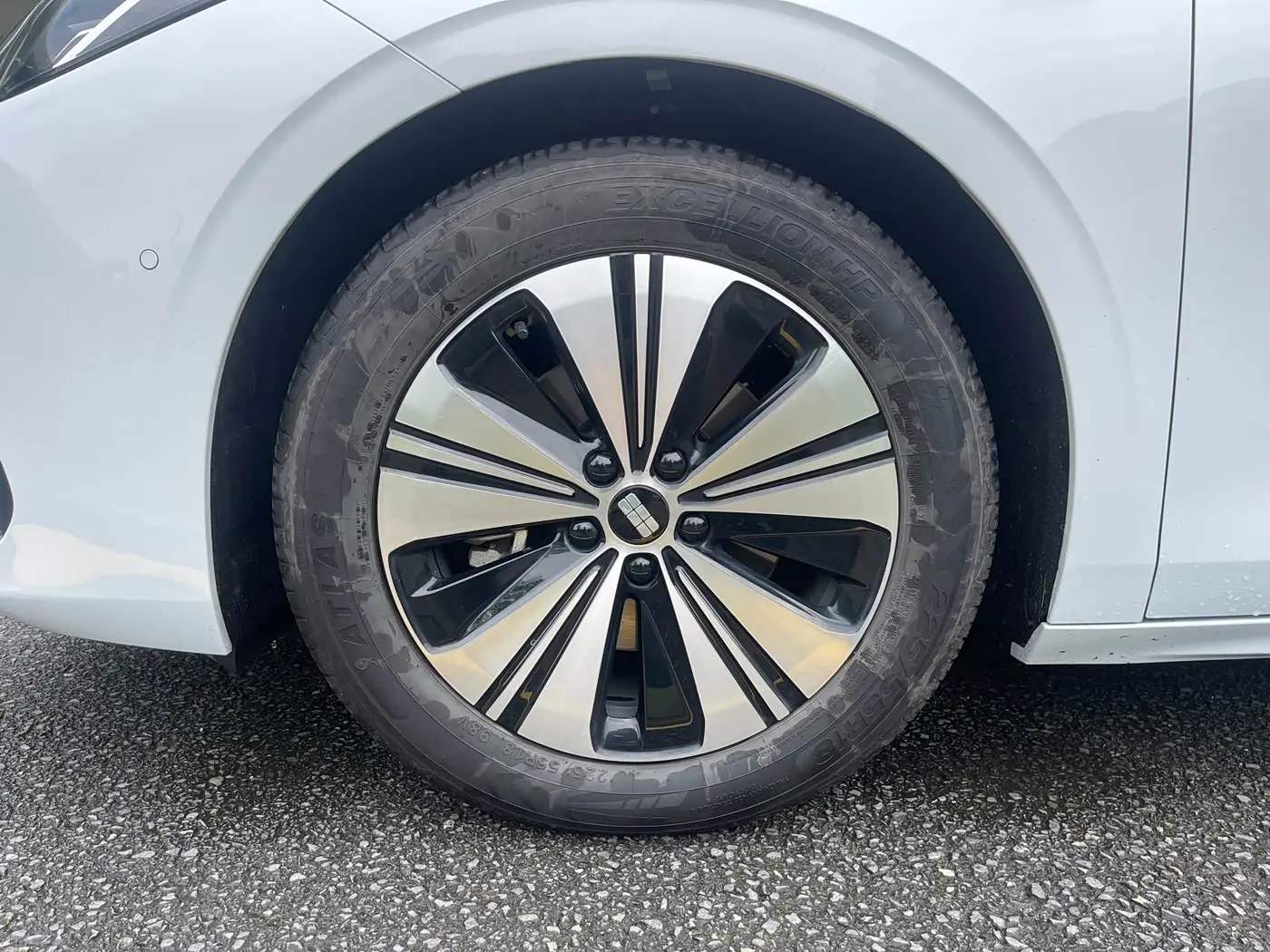 Geely Galaxy Galaxy A7 2025 — Şəkil 10/20