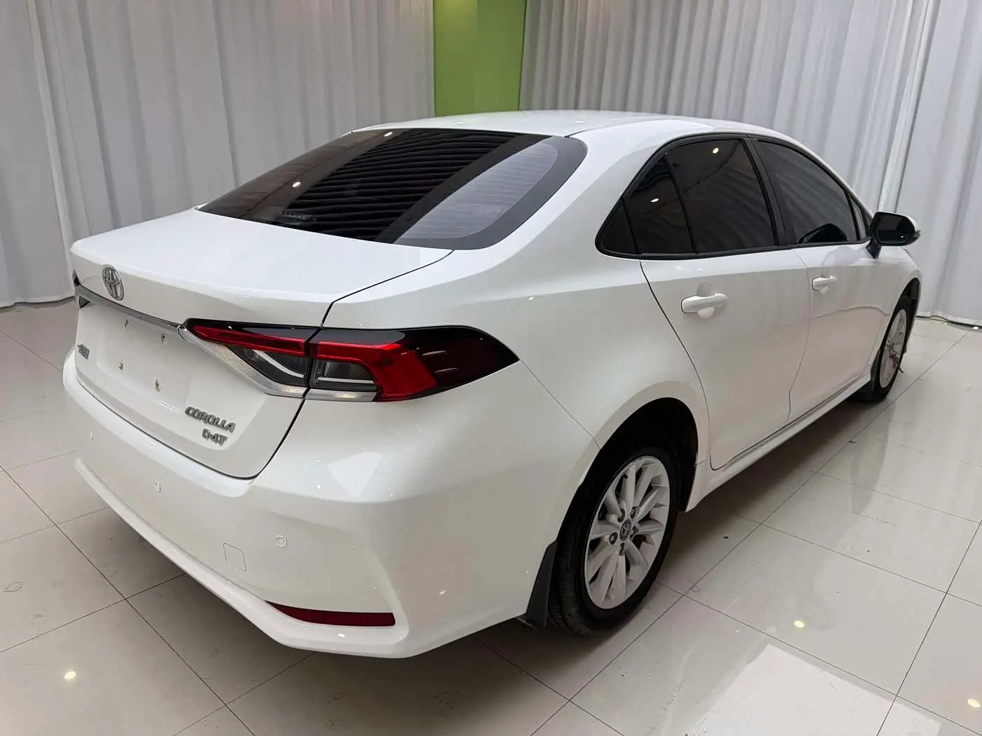 Toyota Corolla 2023 — Photo 19/20