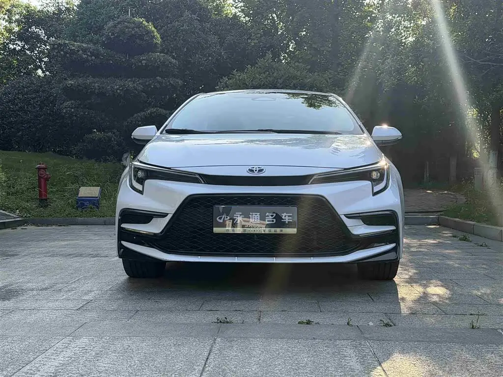 Toyota Levin 2023 — Фото 2/18