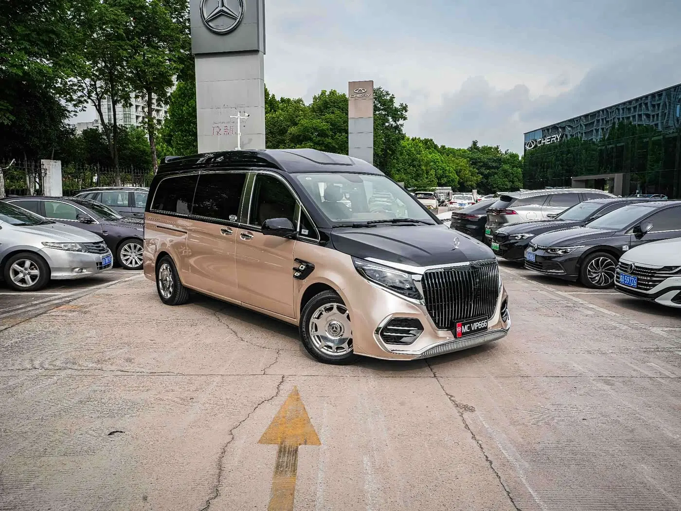 Mercedes-Benz Vito 2026 — Photo 3/15
