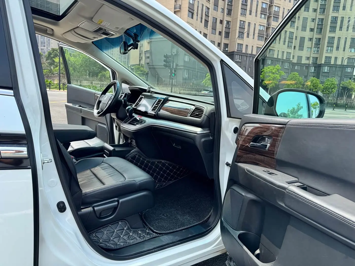 Honda Elysion 2019 — Şəkil 7/12
