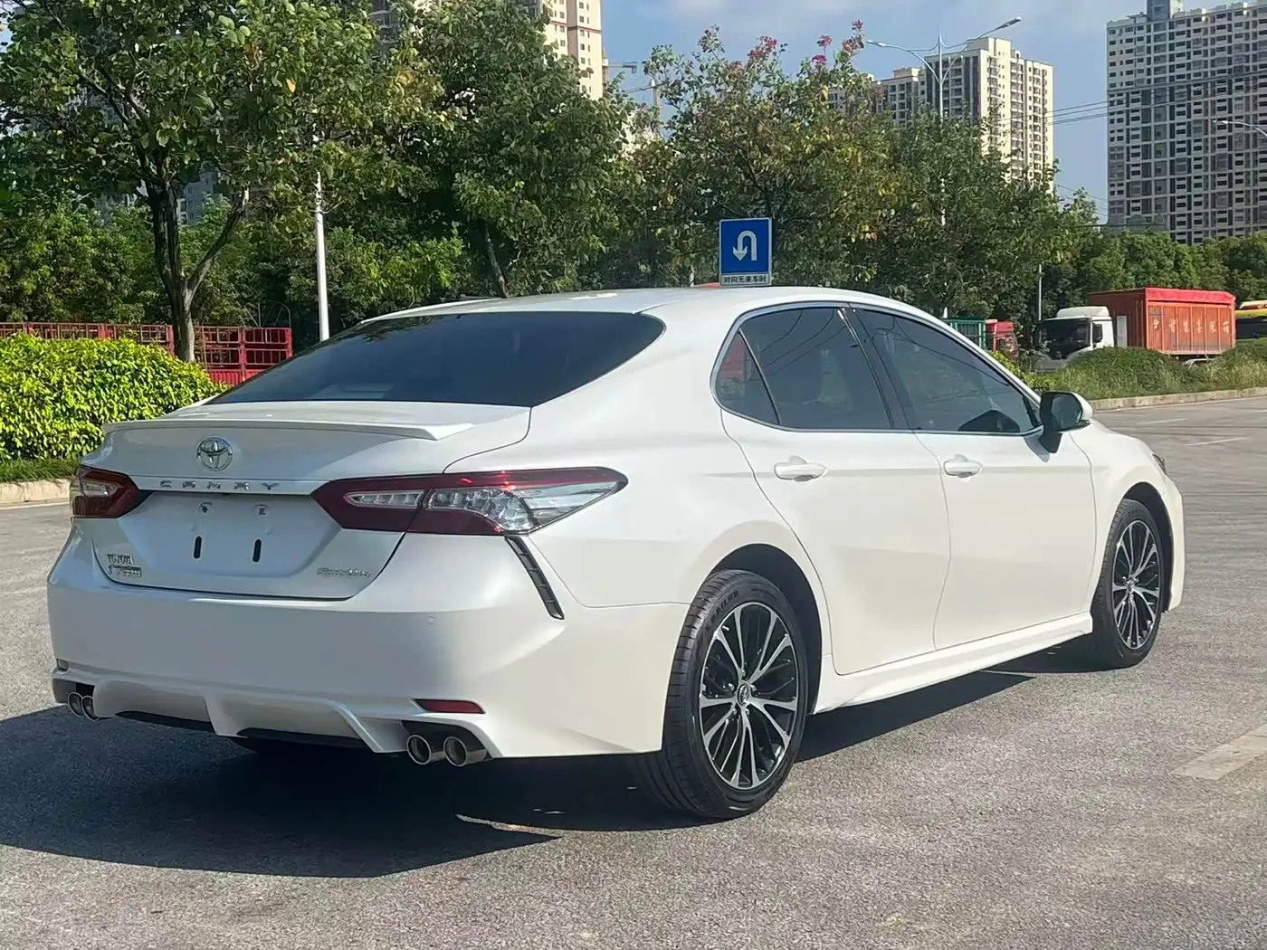 Toyota Camry 2018 — Фото 9/9