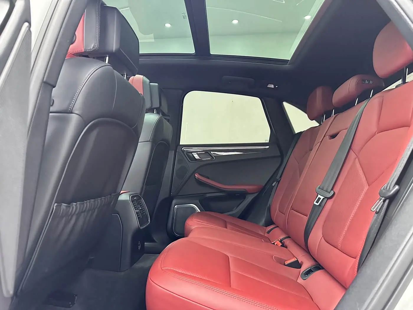 Porsche Macan 2021 — Şəkil 11/20