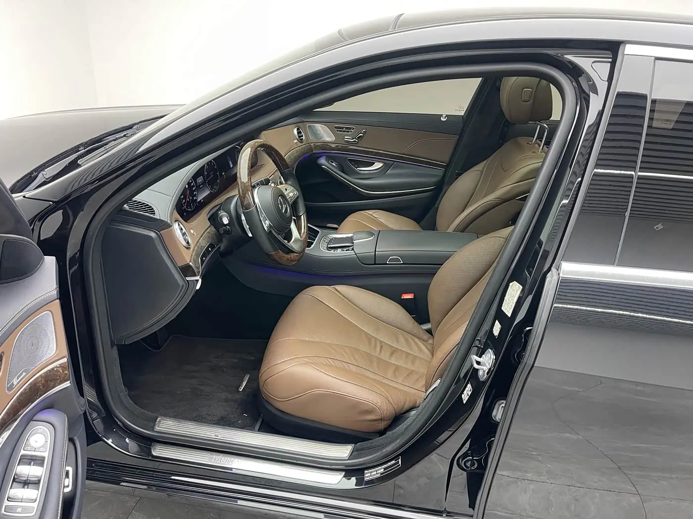 Mercedes-Benz S-Class 2021 — Фото 16/20
