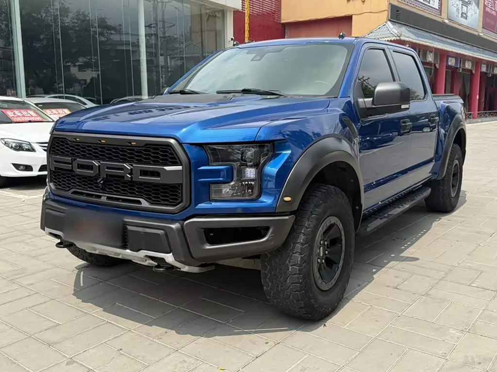 Ford F-150 Raptor 2018 — Фото 1/11