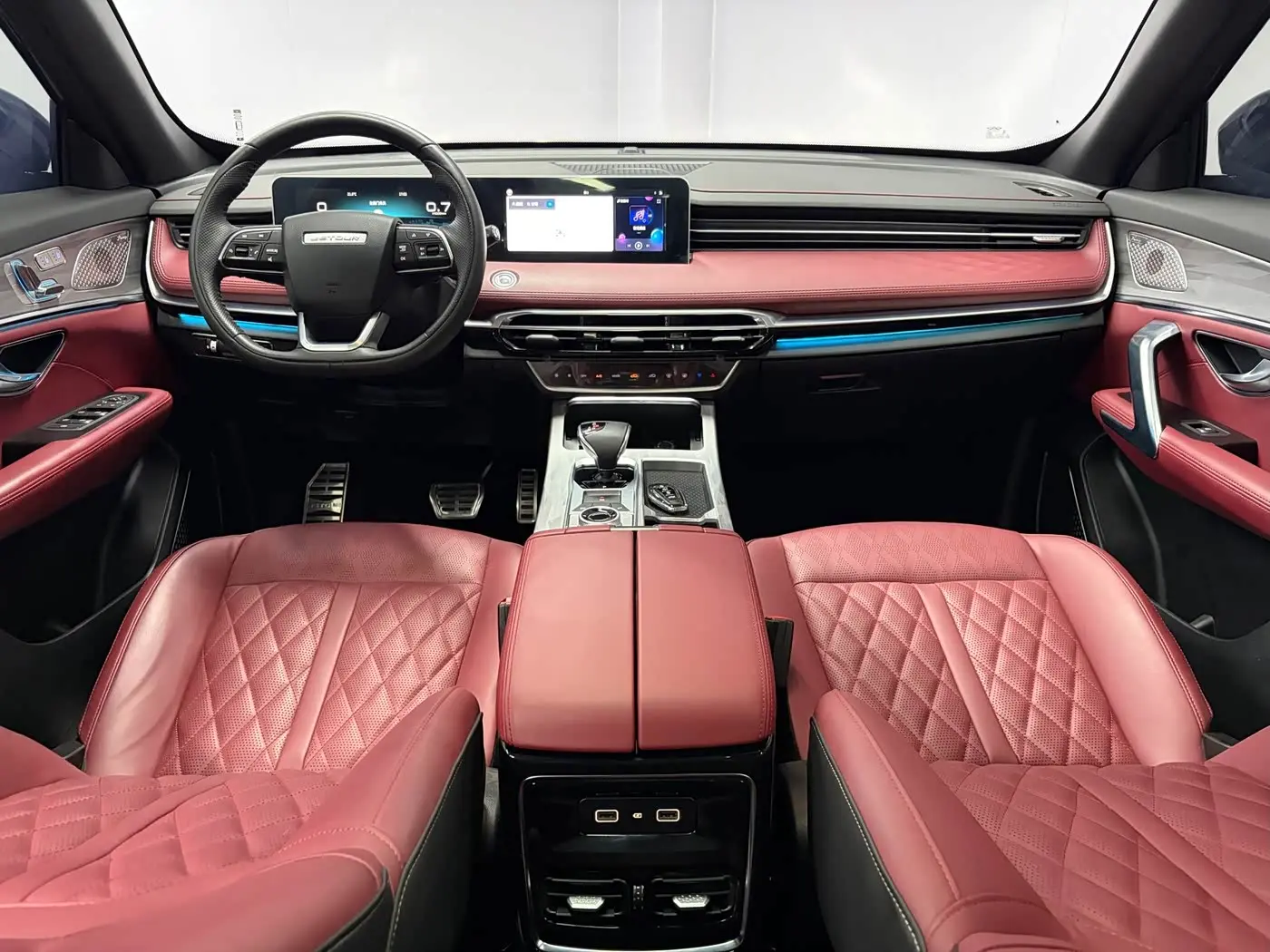 Jetour X70 PLUS 2023 — Photo 12/19