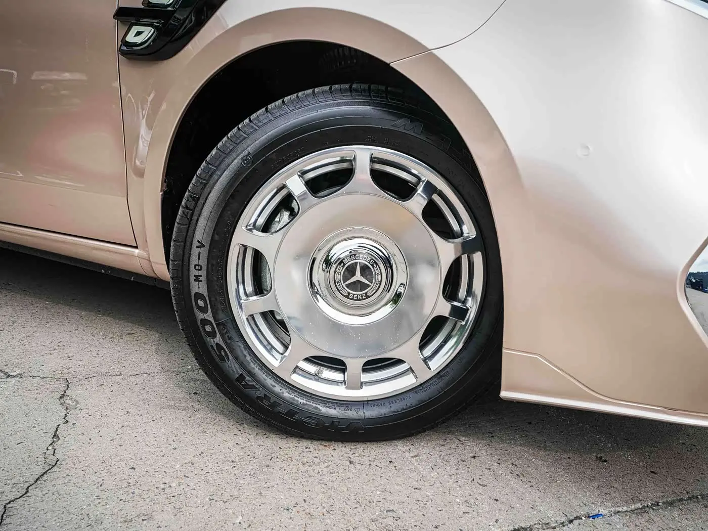 Mercedes-Benz Vito 2026 — Photo 4/15