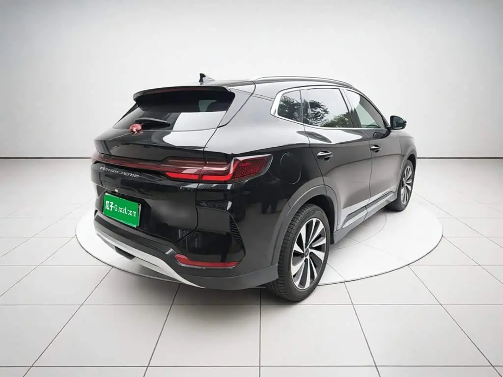 BYD Song PLUS PHEV 2024 — Photo 6/20