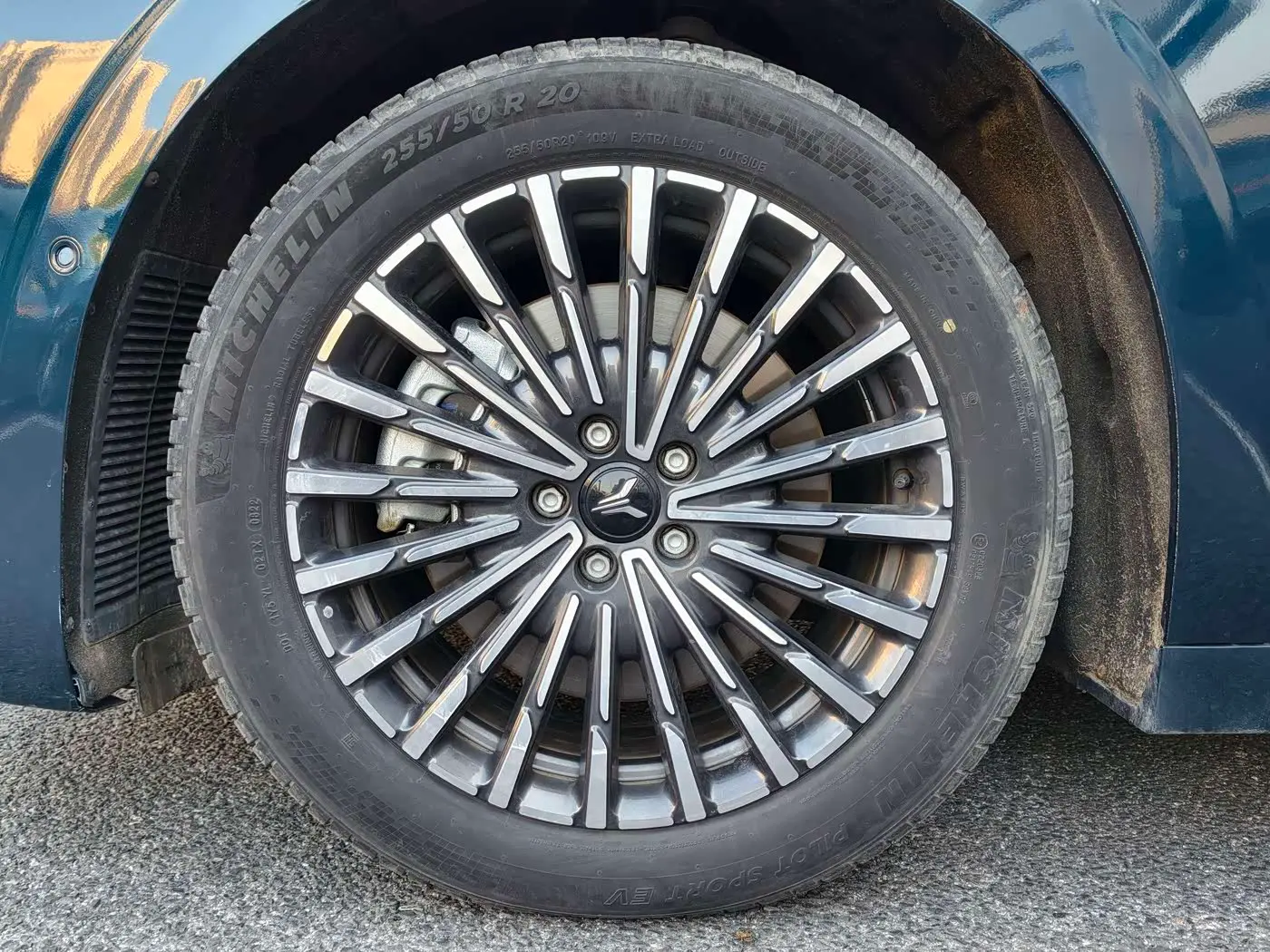 Voyah Auto Voyah Dreamer 2025 — Photo 9/20