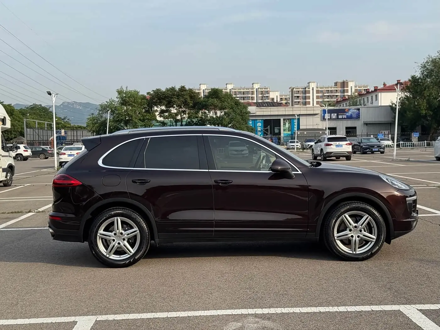 Porsche Cayenne 2015 — Photo 9/19