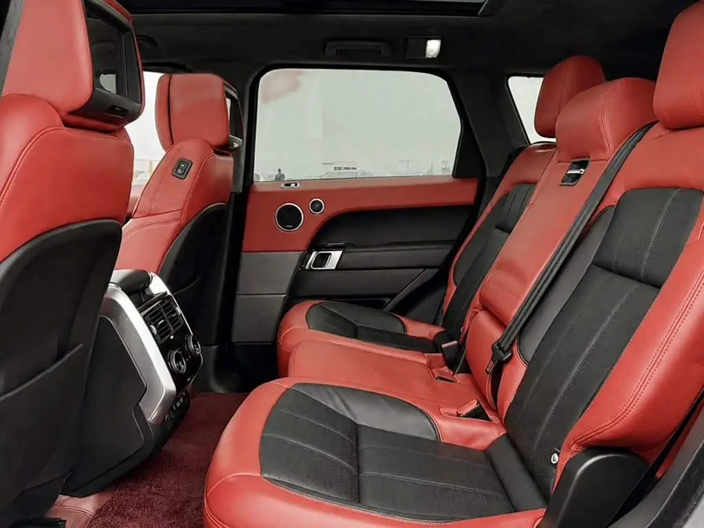 Land Rover Range Rover Sport 2019 — Фото 18/18