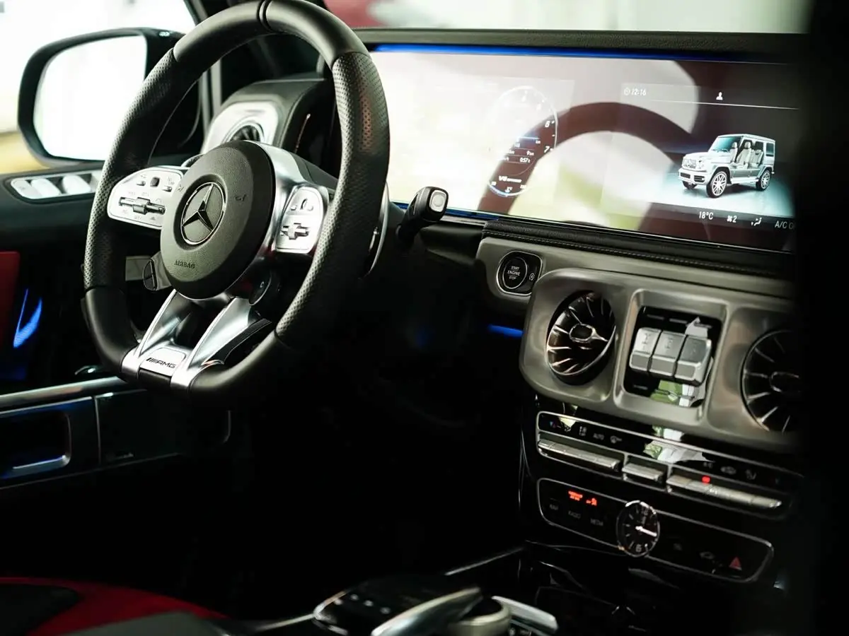 Mercedes-Benz G-Class AMG 2021 — Фото 11/18