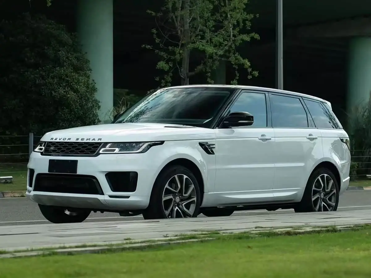 Land Rover Range Rover Sport 2020 — Photo 1/10