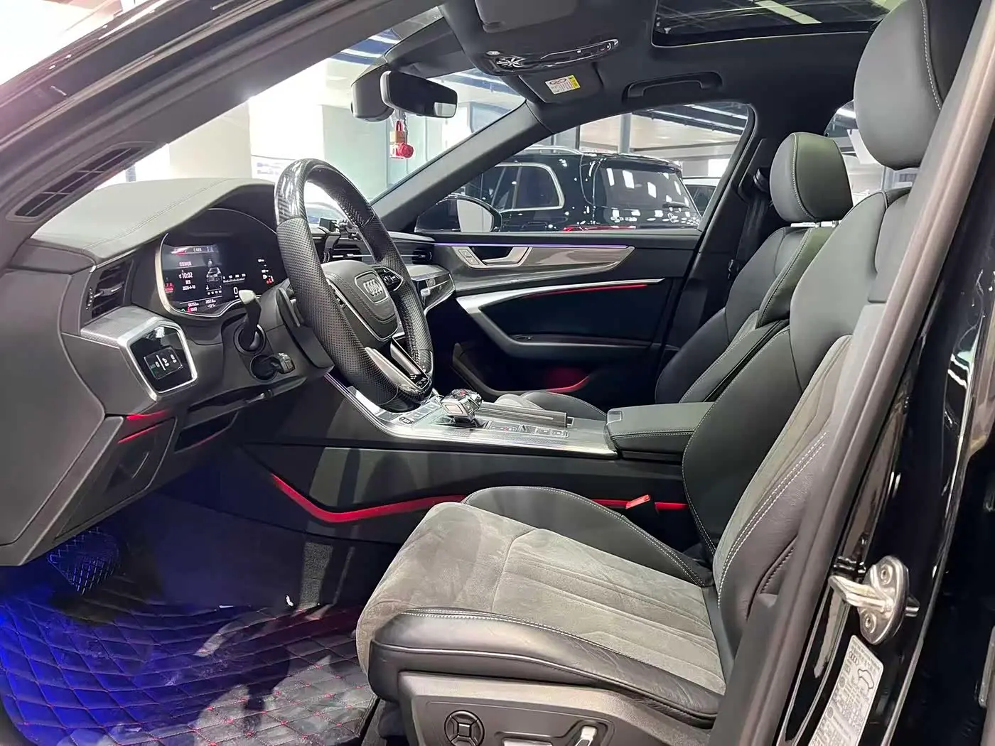 Audi A6L 2024 — Photo 6/11
