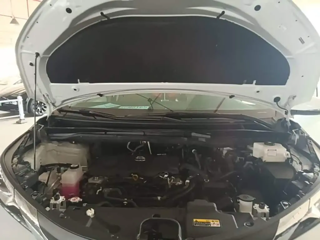 Toyota Sienna 2025 — Photo 20/20