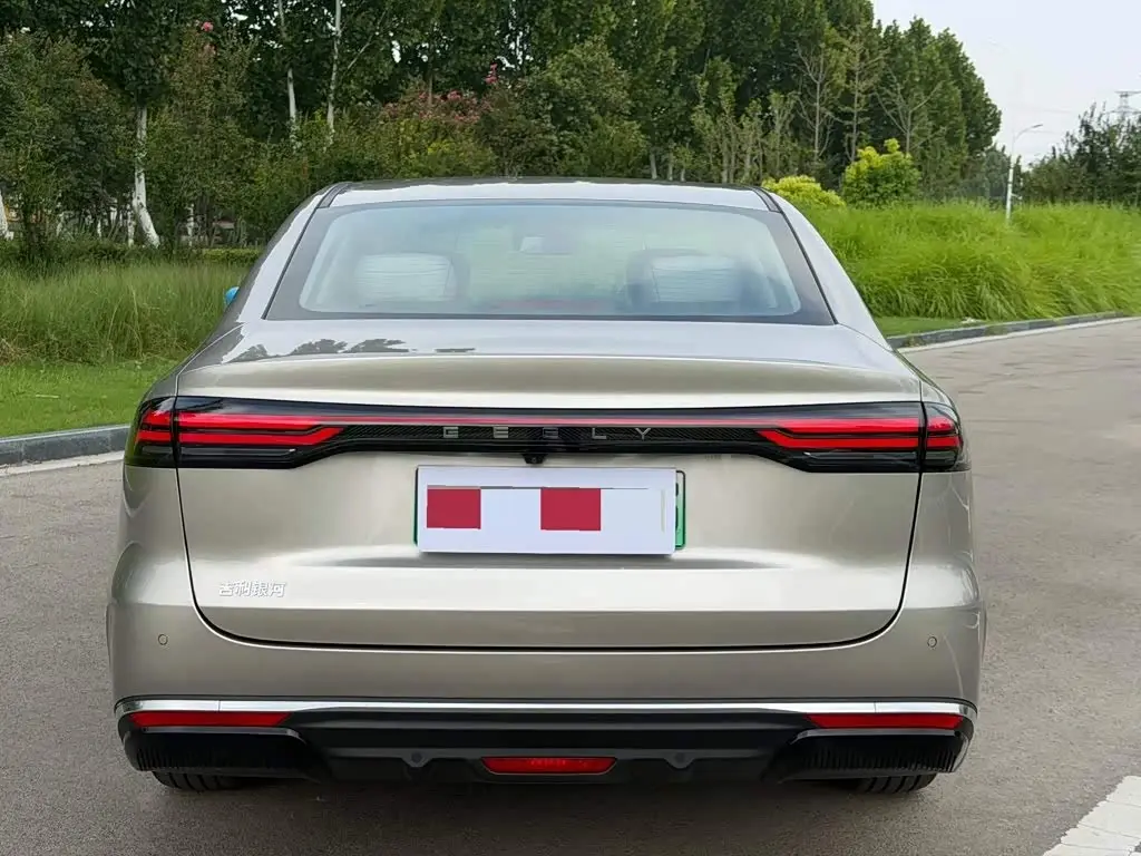 Geely Galaxy Galaxy Stellar 6 2025 — Photo 10/14