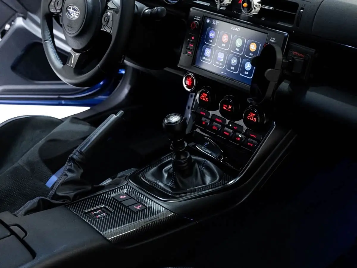 Subaru BRZ 2023 — Şəkil 8/9