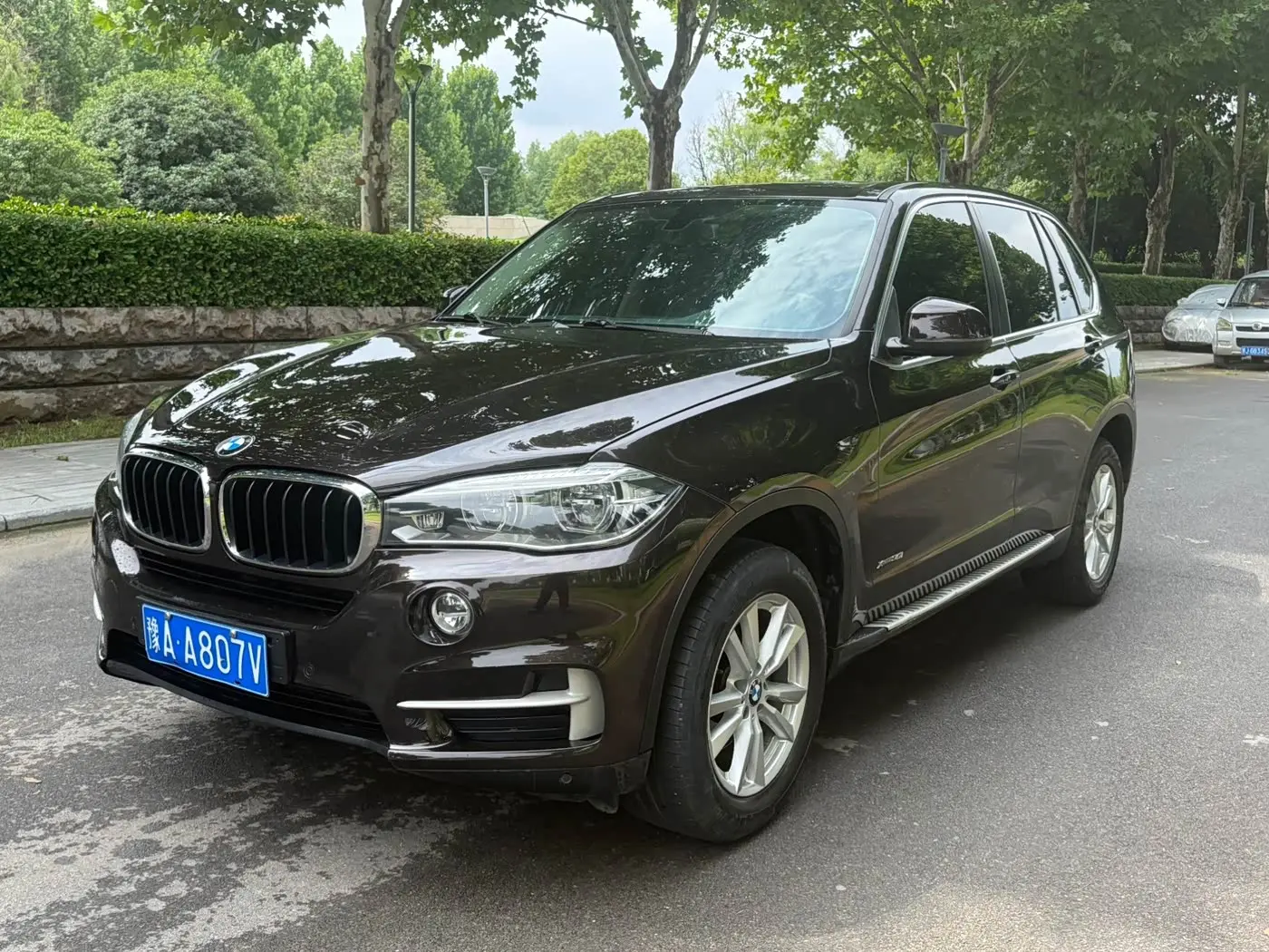 BMW X5 2018 — Фото 1/9