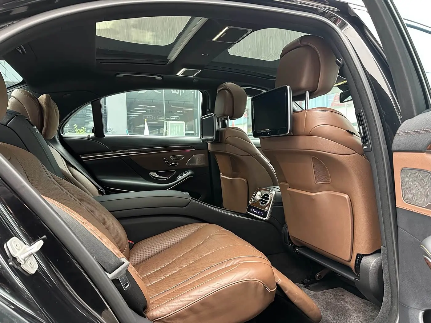 Mercedes-Benz S-Class 2014 — Фото 10/19
