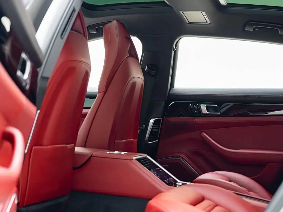 Porsche Panamera 2020 — Photo 10/20