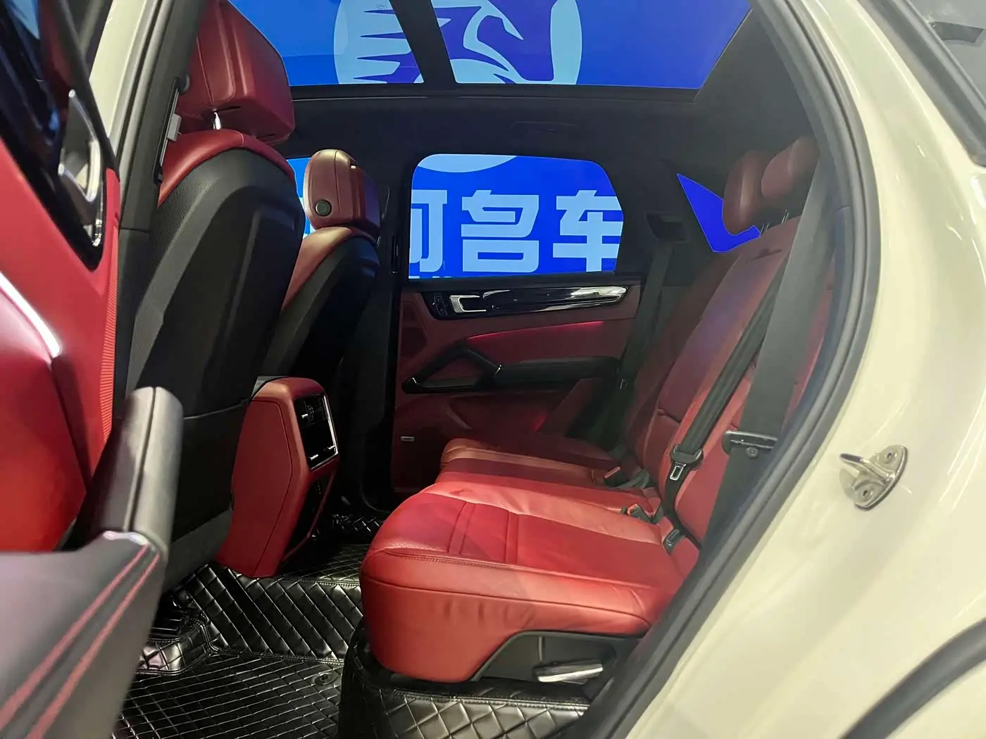 Porsche Cayenne 2019 — Şəkil 12/15