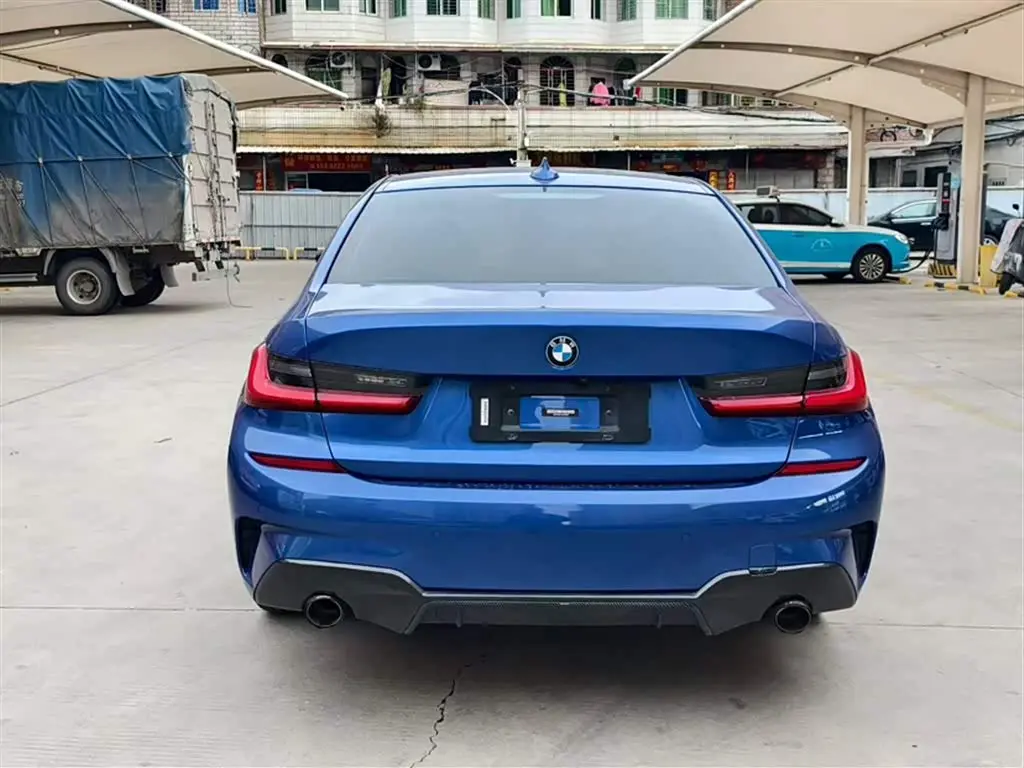 BMW 3 Series 2020 — ფოტო 6/15