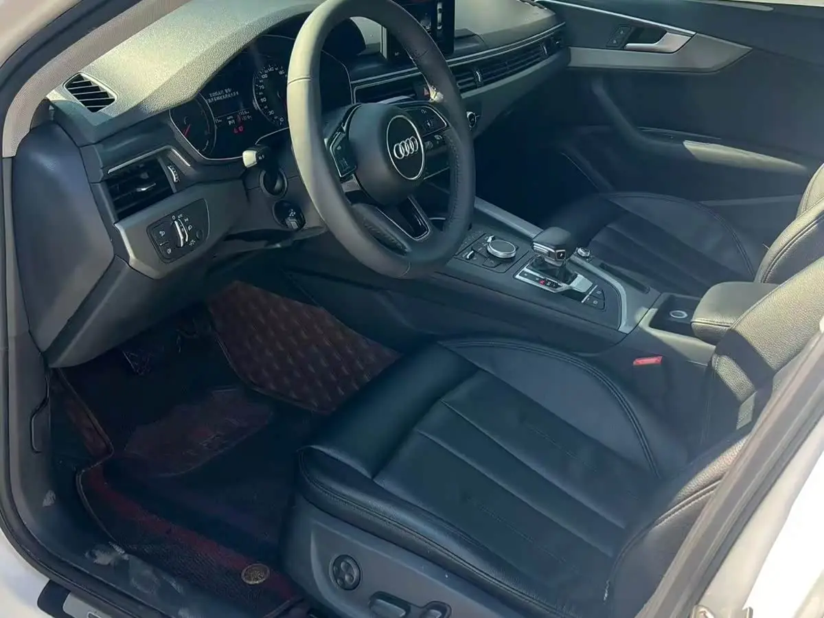 Audi A4L 2020 — Şəkil 7/9