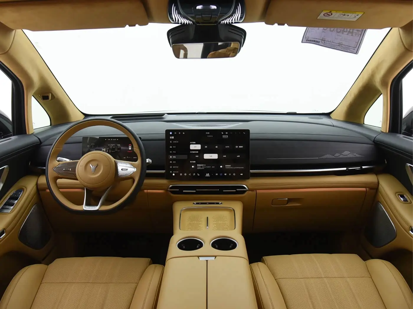Voyah Auto Voyah Dreamer 2025 — Photo 14/20