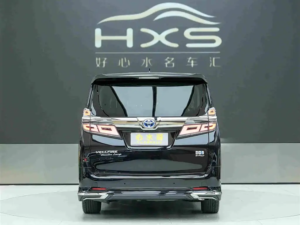 Toyota Vellfire 2020 — Photo 5/20