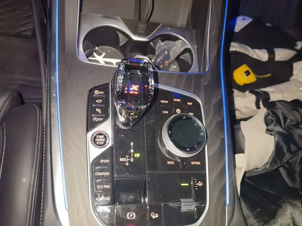 BMW X7 2020 — Photo 15/20