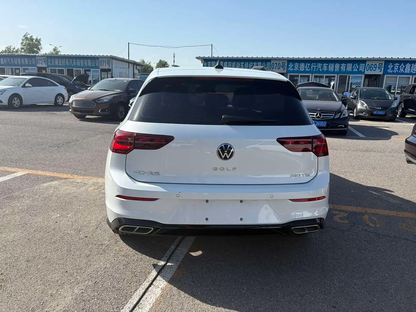 Volkswagen Golf 2022 — Photo 4/10