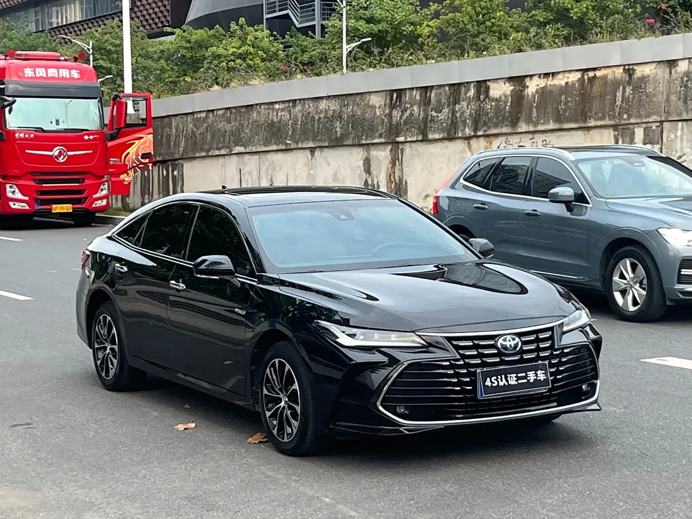 Toyota Avalon 2024 — Photo 2/20