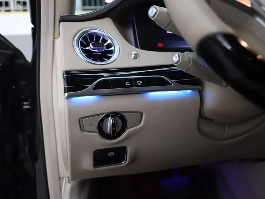Mercedes-Benz Maybach S-Class 2015 — Photo 13/20