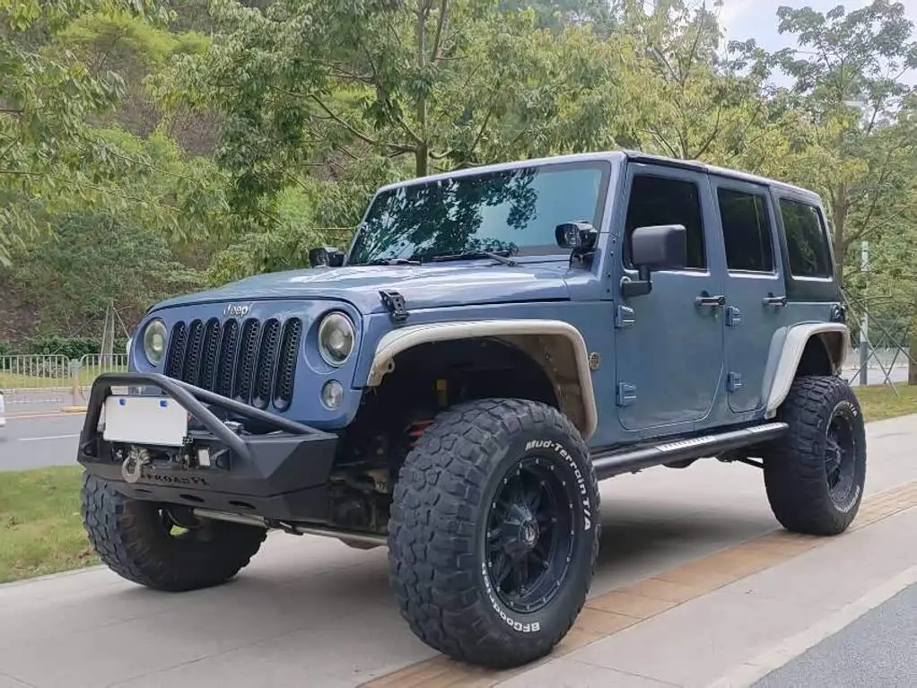 Jeep Wrangler 2014 — Фото 1/9
