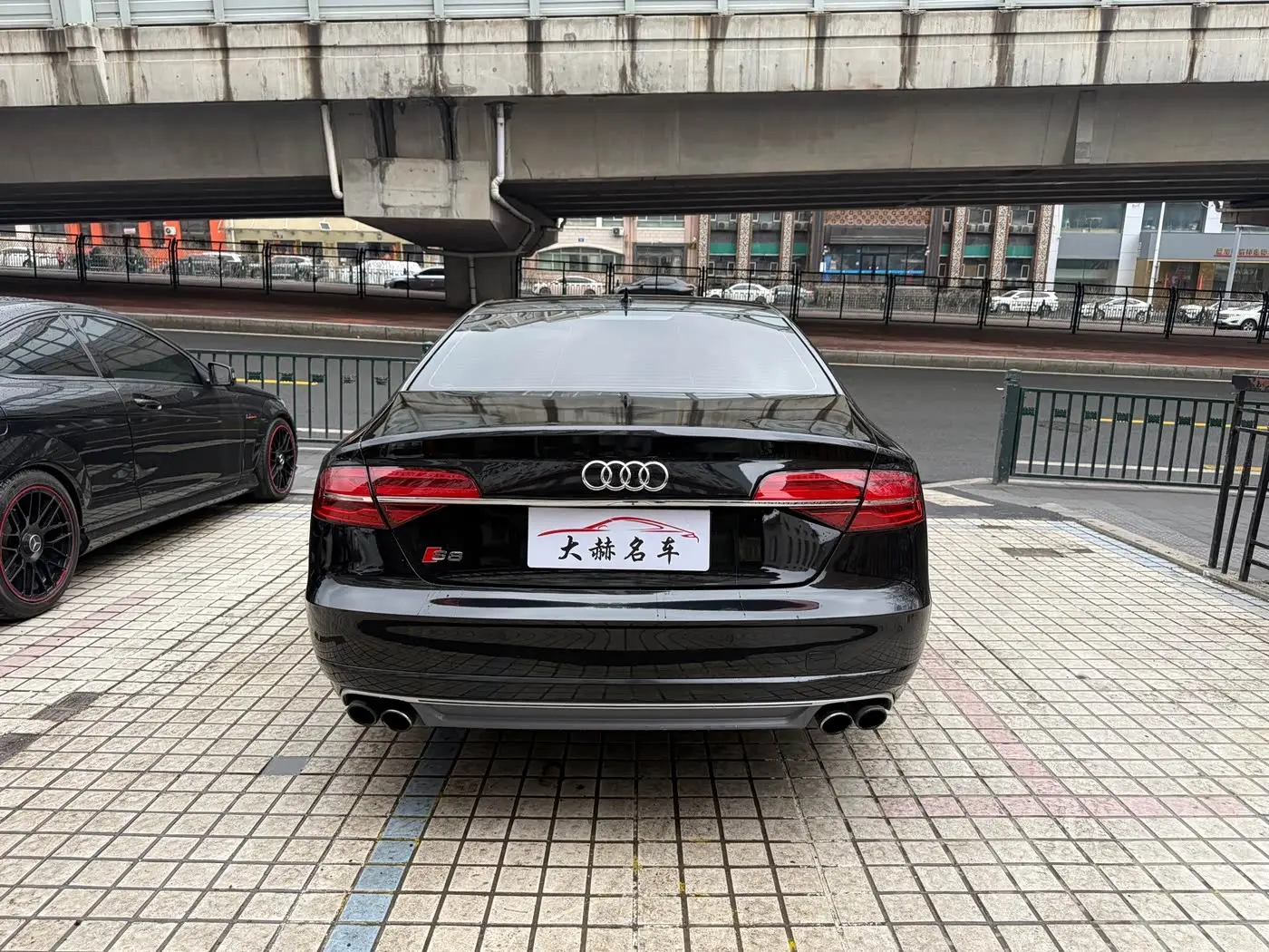 Audi S8 2013 — Photo 5/13