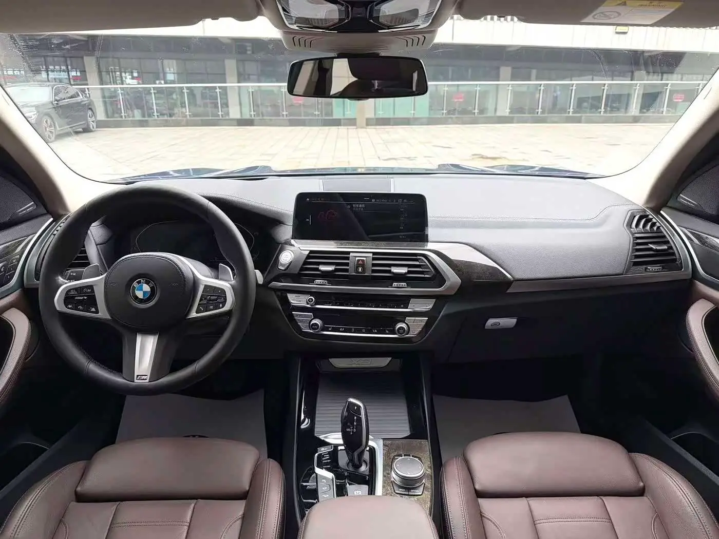 BMW X3 2019 — Фото 8/14