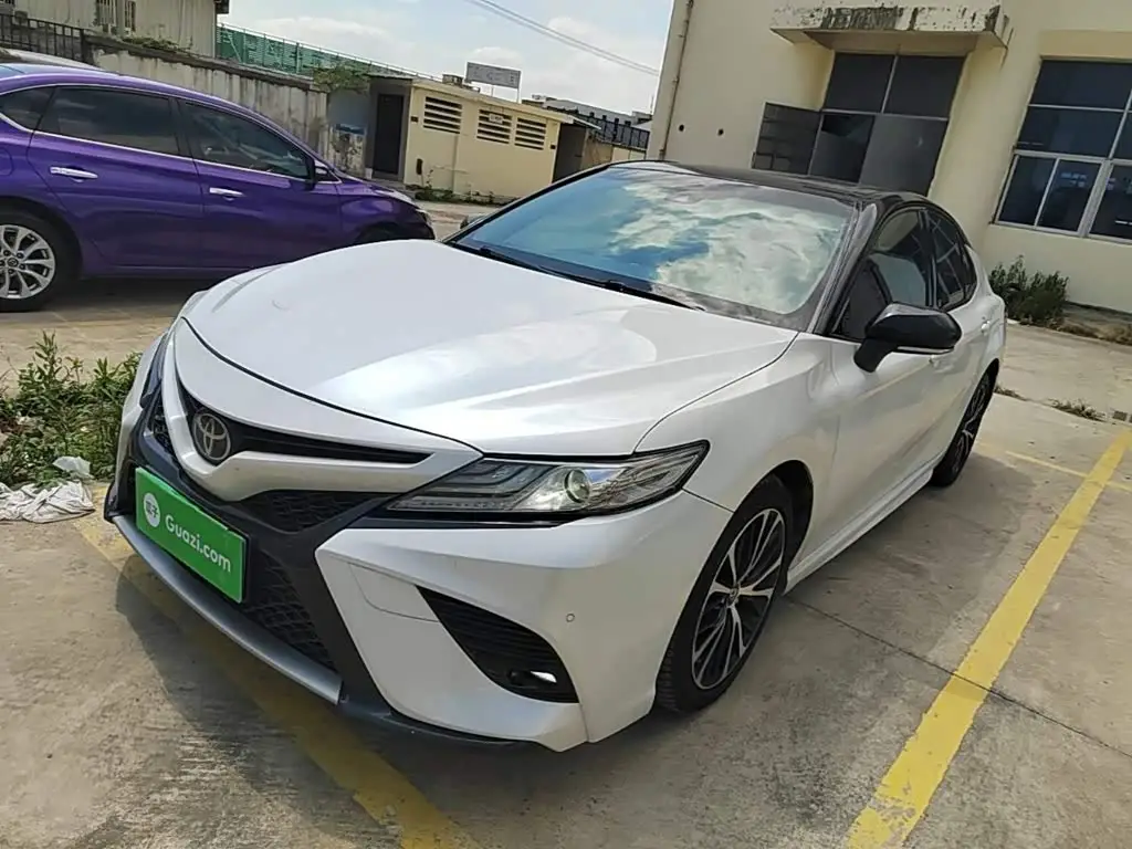 Toyota Camry, 2020
