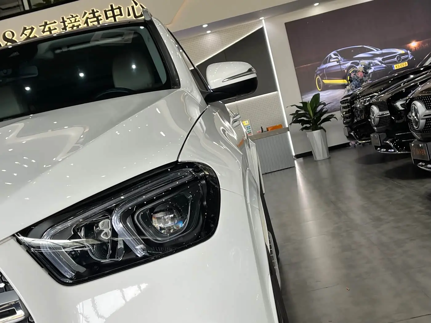 Mercedes-Benz GLE 2022 — Фото 4/20