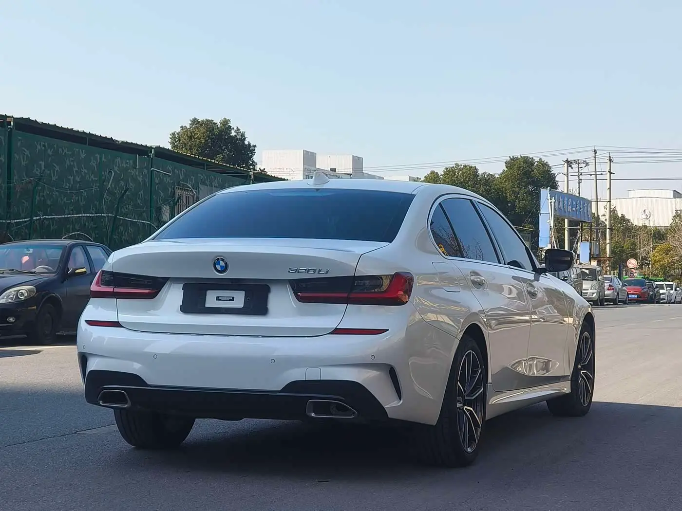 BMW 3 Series 2022 — Photo 11/13