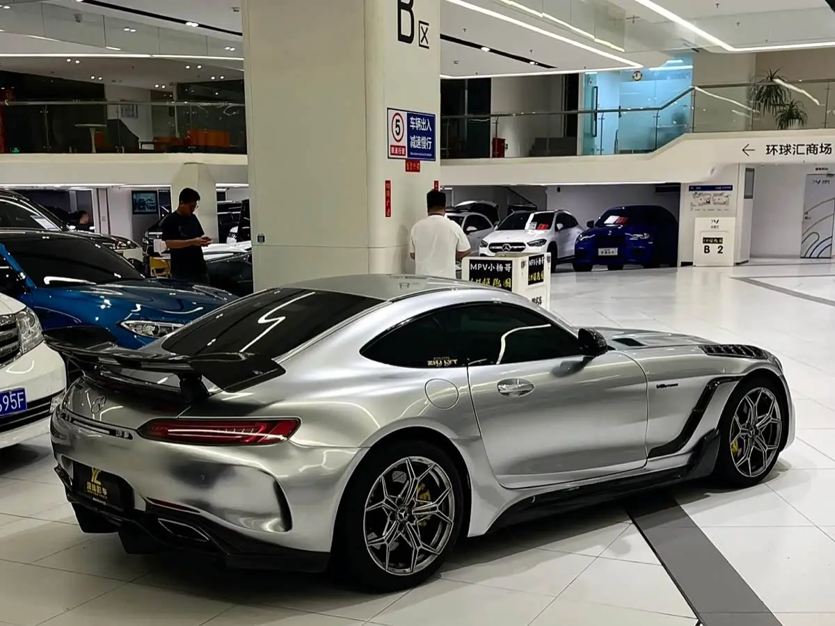 Mercedes-Benz AMG GT 2019 — Фото 7/9