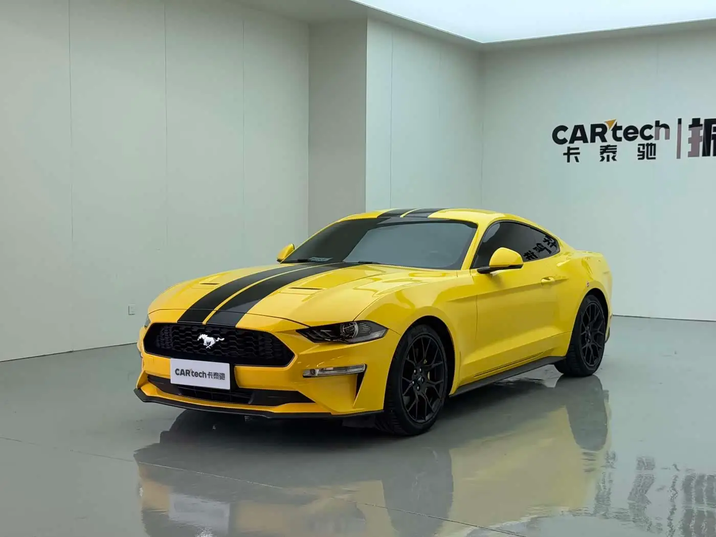 Ford Mustang, 2020