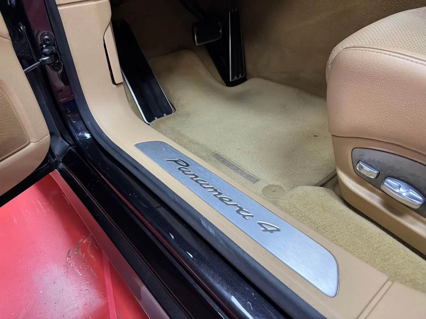 Porsche Panamera 2014 — Photo 13/20
