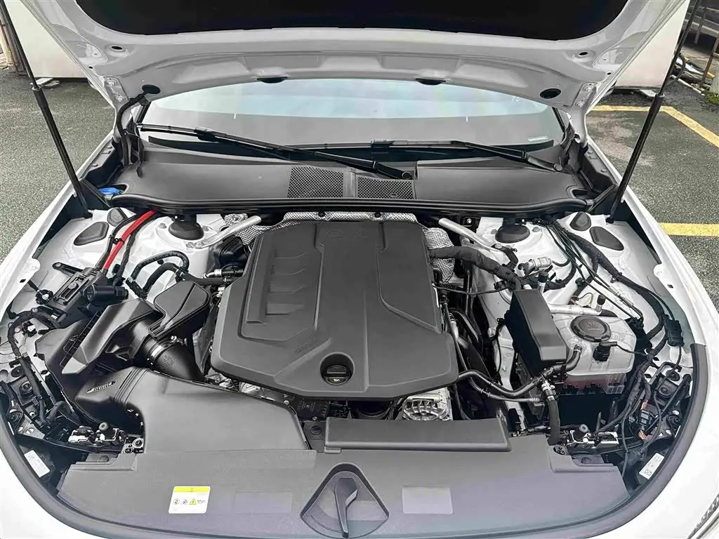 Audi A5L 2026 — Photo 9/11