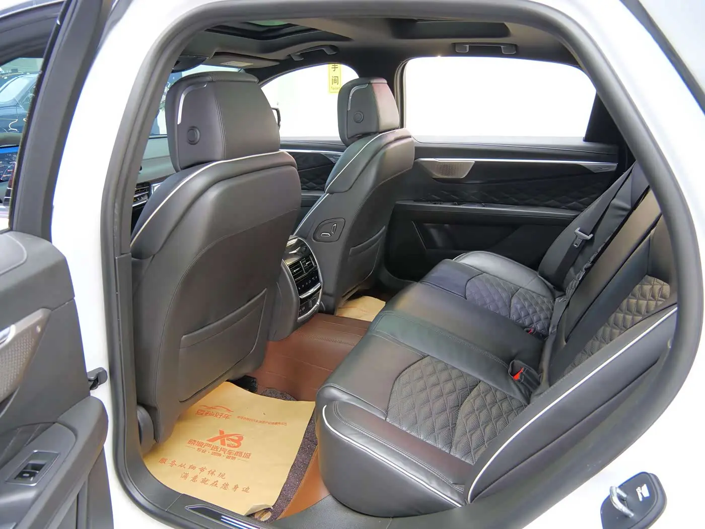 Cadillac CT6 2024 — Photo 9/19