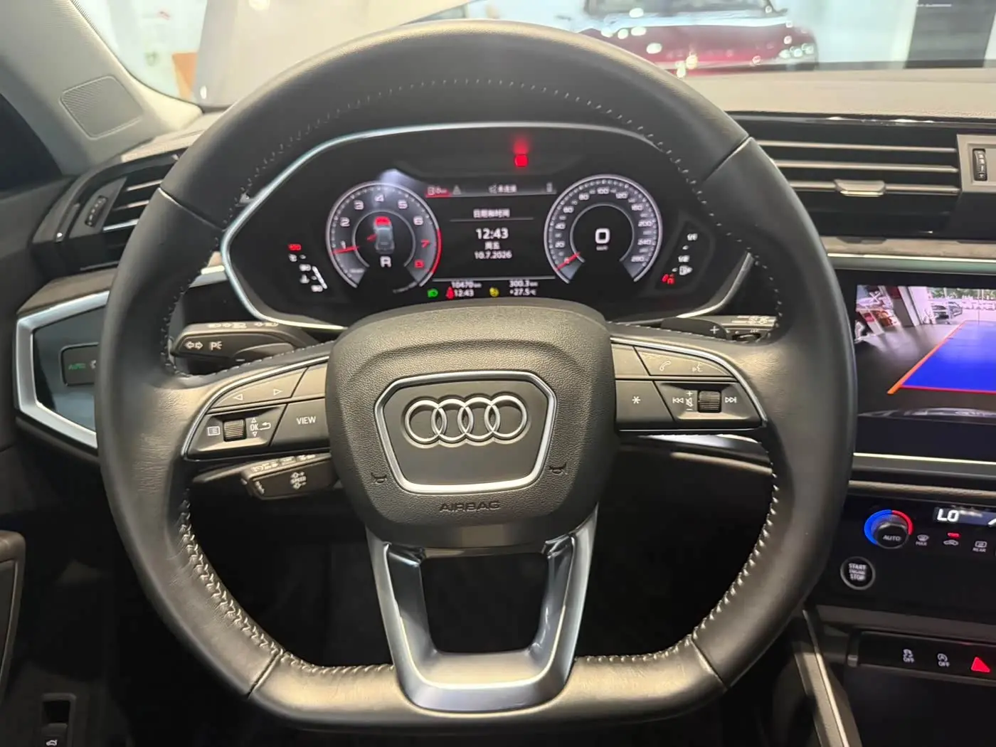Audi Q3 2022 — Фото 12/20