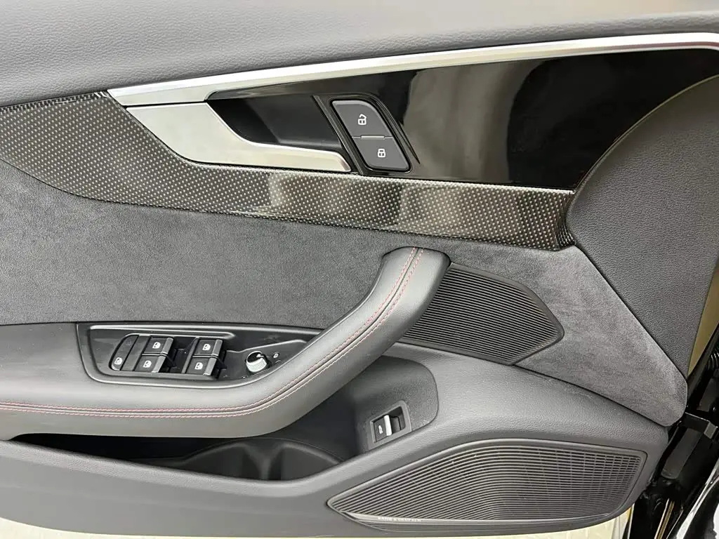 Audi S4 2024 — Photo 18/20