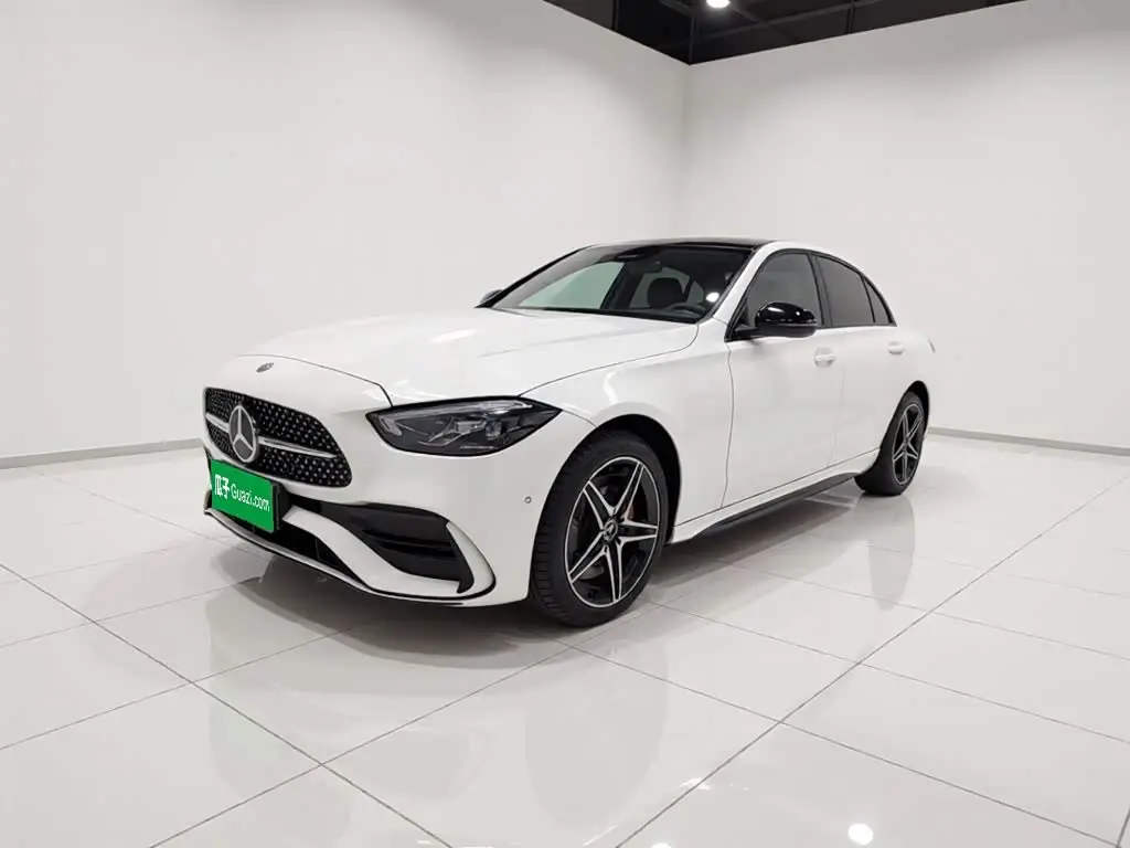 Mercedes-Benz C-Class 2022 — Фото 1/20